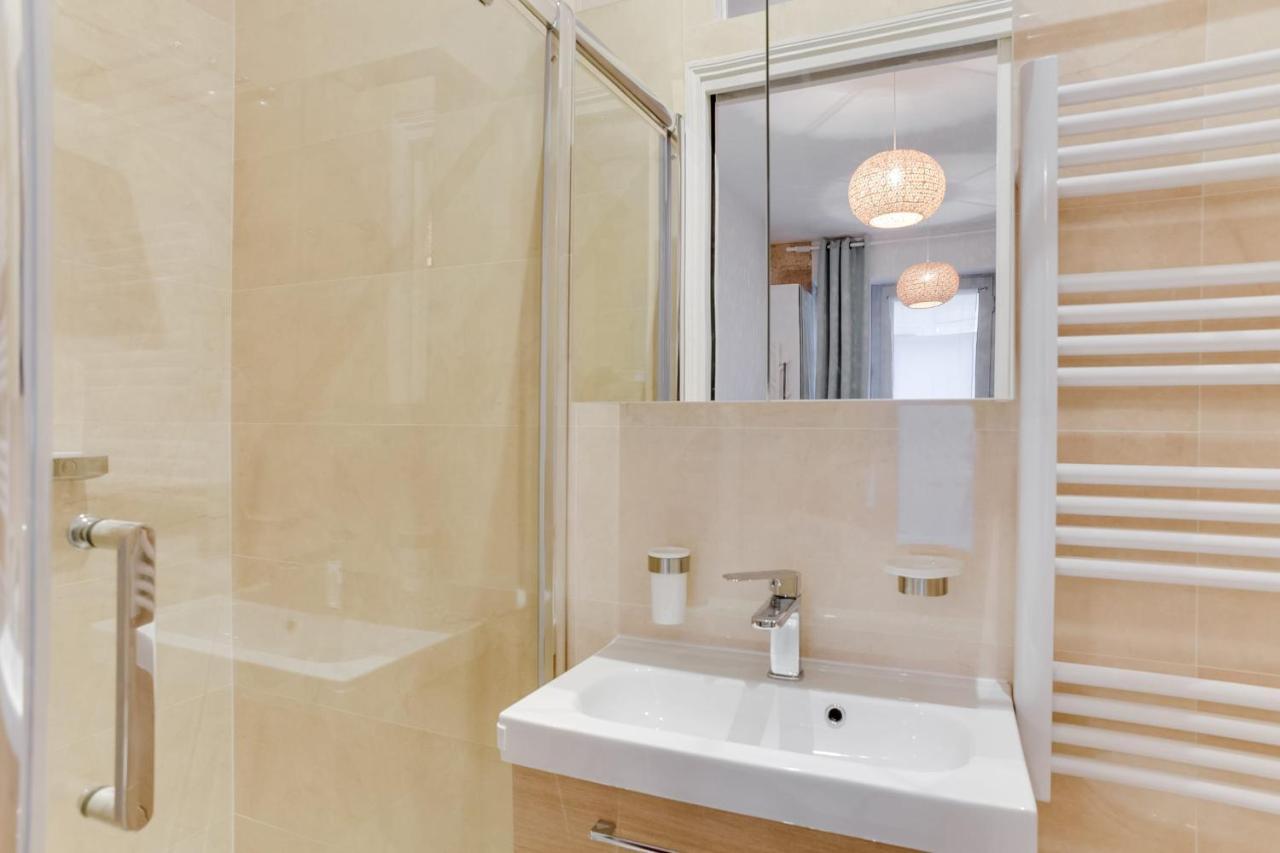 Studio Near Le Moulin Rouge And Montmartre باريس المظهر الخارجي الصورة